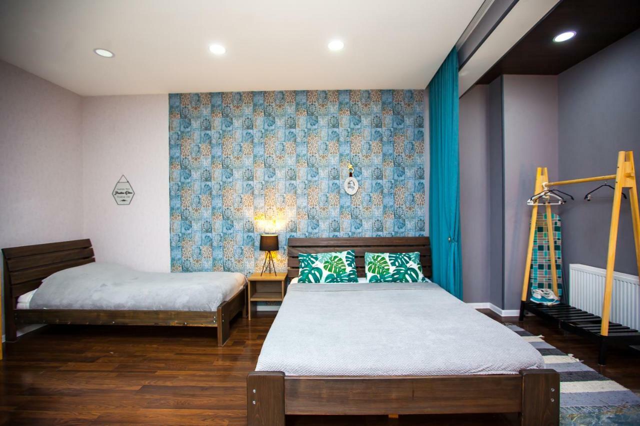Firuzi Apartment Tbs Tbilisi Buitenkant foto